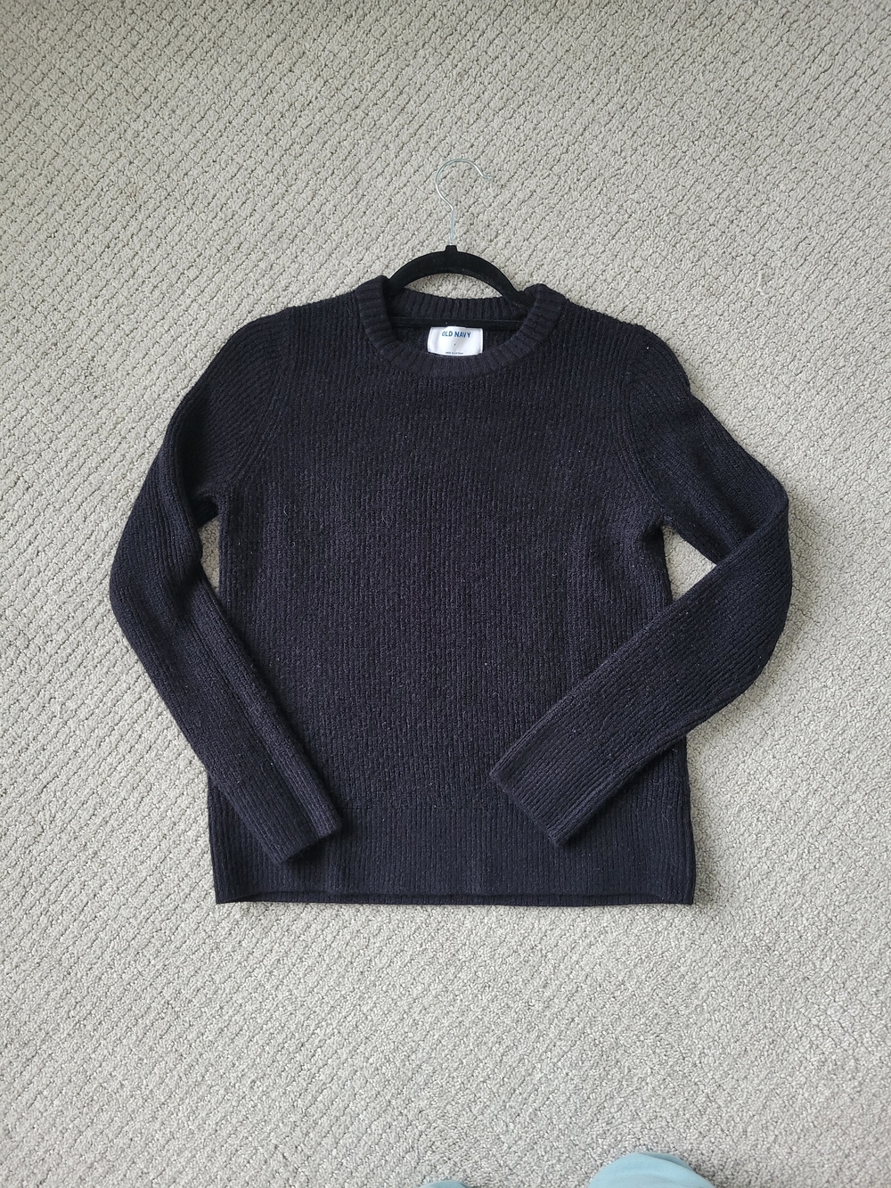 Old Navy Women's Black Crewneck Sweater